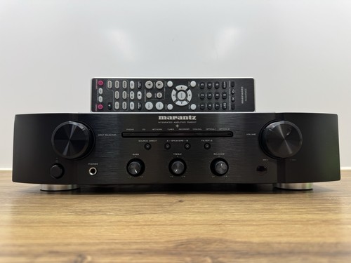 Amplificatore stereo integrato