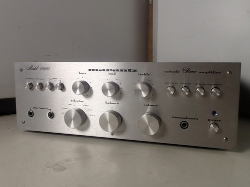 Amplificatore stereo console